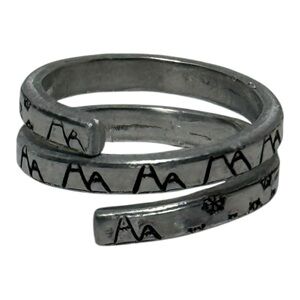 Handmade stamped Mountain Design silver hypoallergenic adjustable wrap Ring